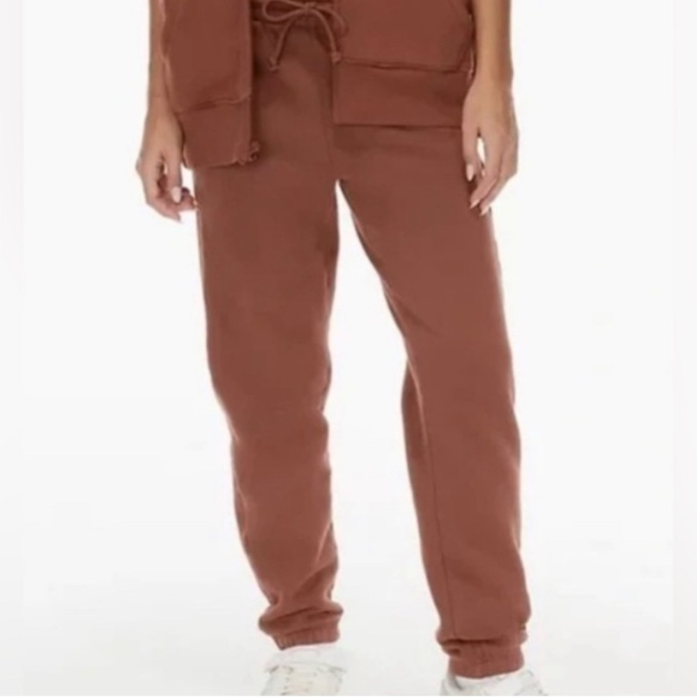 TNA Aritzia Extra Fleece Boyfriend SweatPants S Cognac